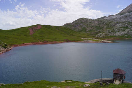 Fishing hut along lake Estaens (Spain)のeditorial素材