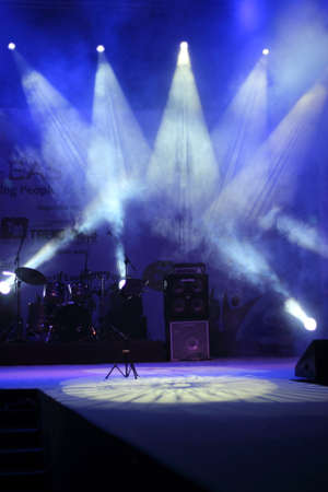 stage with lights のeditorial素材