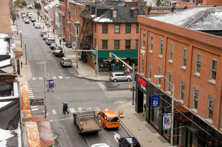 Harrisburg, Pennsylvania - December 12, 2014: Traffic on the city streets of Harrisburg, Pennsylvania as seen from above.のeditorial素材