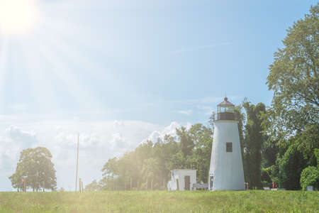 The Turkey Point Lighthouse in the Elk Neck State Park along the Chesapeake Bay.のeditorial素材
