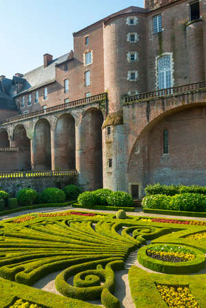 Albi (Tarn, Midi-Pyrenees, France) - Gardens of the historic Palais de la Berbieのeditorial素材