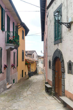 Coreglia Antelminelli (Lucca, Tuscany, Italy): typical street of the historic townの写真素材
