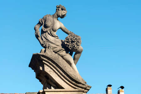 Canonica al Lambro (Monza e Brianza, Lombardy, Italy): the historic Villa Taverna, statueのeditorial素材