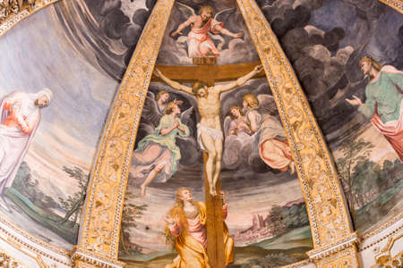 Milan (Lombardy, Italy): the historic church named Certosa di Garegnano, interiorのeditorial素材