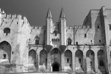 Avignon (Vaucluse, Provence-Alpes-Cote d'Azur, France): the medieval Palace of the Popes. Black and whiteのeditorial素材