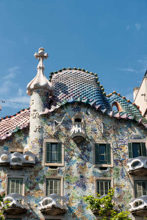 Barcelona (Catalunya, Spain): artistic building along the Passeig de Graciaのeditorial素材