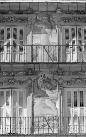 Madrid (Spain): facade of historic palace in Plaza Mayor, the main square of the city, known as Casa de la Panaderia. Details. Black and whiteのeditorial素材