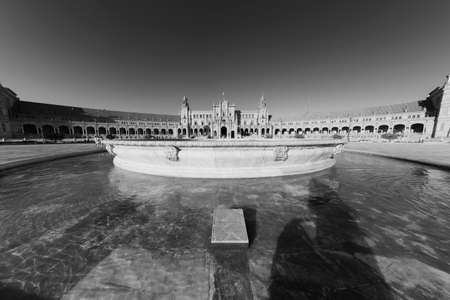 Sevilla (Andalucia, Spain): the square known as Plaza de Espana. Black and whiteのeditorial素材