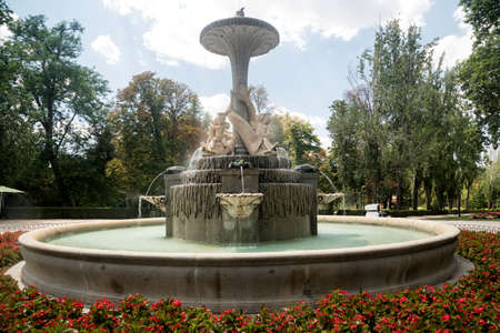 Madrid (Spain): fountain in the Park of Buen Retiroの写真素材