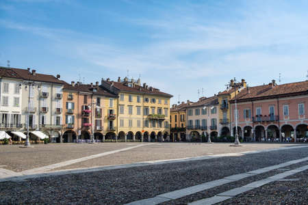 Lodi (Lombardy, Italy): the historic cathedral square (piazza del Duomo)のeditorial素材