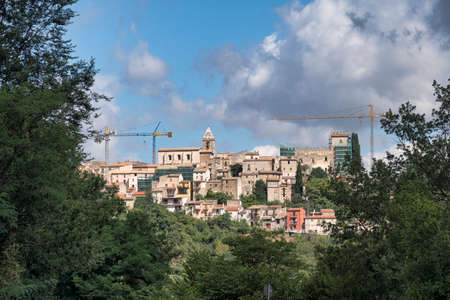 Bussi sul Tirino (Pescara, Abruzzi, Italy): panoramic view of the historic townの写真素材