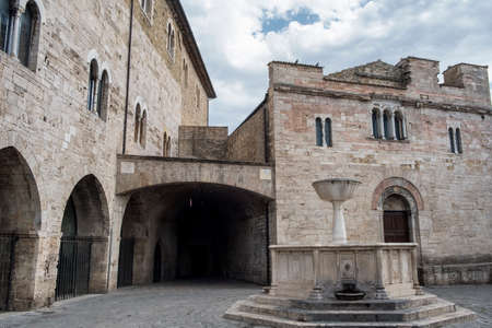 Bevagna, Perugia, Umbria, Italy: medieval buildings in the main square of the city, known as Piazza Silvestriの写真素材