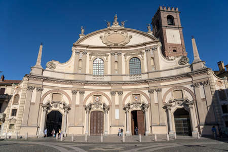 Vigevano, Pavia, Lombardy, Italy: the historic main square of the city, known as Piazza Ducaleのeditorial素材