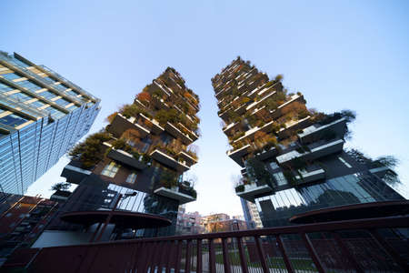 Milan, Lombardy, Italy: modern residential buildings known as Bosco Verticale, with balconies, plants and treesのeditorial素材