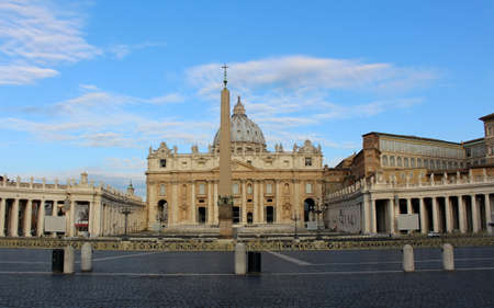 Rome, St. Peter's Square and St. Peter's Basilicaのeditorial素材