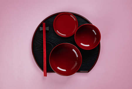 Kitchenware bowl set on pink backgroundの写真素材