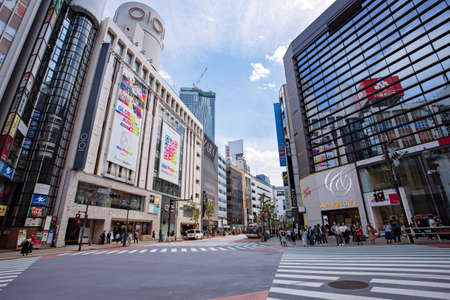 TOKYO JAPAN May - 15, 2019: Busy street full of people, buildings, architecture and shops and stores at Tokyo Shibuya district, Japanのeditorial素材