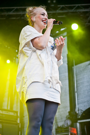 Traena, Norway - July 12: during the concert of the Norwegian electropop singer Margaret Berger at the Traenafestival, music festival taking place on the small island of Traena in Norway.のeditorial素材