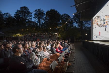 Amsterdam, The Netherlands - August 17 2018: open air screening of Kenyan film Supa Modo at  Vondelpark Openluchttheater during World Cinema Amsterdam, a world film festival held from 16 to 25/08/2018のeditorial素材