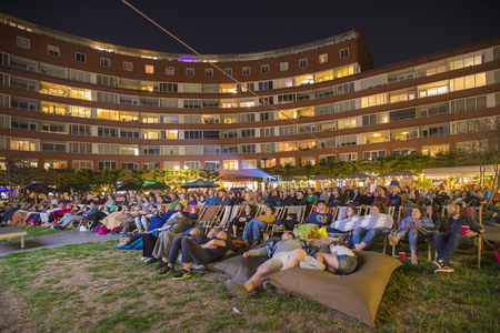 Amsterdam, The Netherlands - August 22 2018: open air screening of Brazilian film Benzinho at Marie Heinekenplein, during World Cinema Amsterdam, a world film festival held from 16 to 25/08/2018のeditorial素材