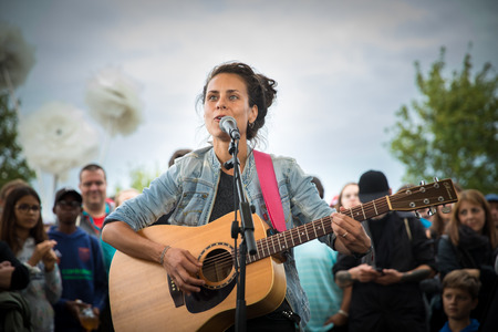 Nyon, Switzerland - 27 July 2019 :  private take away concert of swiss singer Phanee de Poolのeditorial素材