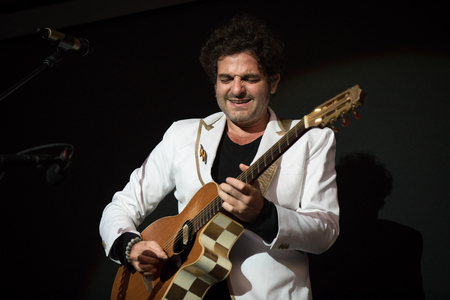 Nyon, Switzerland - 24 July 2019 :  concert of extravagant French singer-songwriter and guitarist Matthieu Chedid called âM-のeditorial素材