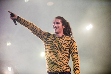 Nyon, Switzerland - 25 July 2019 :  concert of French rap singer Moha la Squaleのeditorial素材