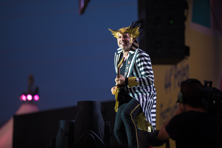 Nyon, Switzerland - 24 July 2019 :  concert of extravagant French singer-songwriter and guitarist Matthieu Chedid called âM-のeditorial素材