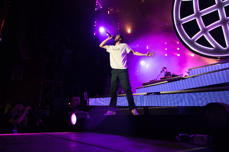 Nyon, Switzerland - 25 July 2019 :  concert of  French rap singer Lomepalのeditorial素材