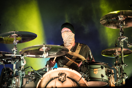 Nyon, Switzerland - 23 July 2019: concert of American band Twenty One Pilots at Paleo Festival. Twenty Ã¸ne pilÃ¸ts is an American musical duo made of singer, guitarist/ bass player and pianist Tyler Joseph and drummer/percussionist and trumpeter Josh Dunのeditorial素材