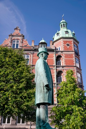 Monument of Hans Christian Andersen in Nyhavn in Copenhagen, Denmarkのeditorial素材
