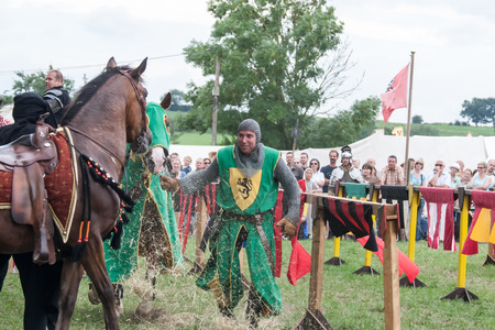WENAU, GERMANY, AUGUST 01, 2010 - Tournament on a medieval showのeditorial素材