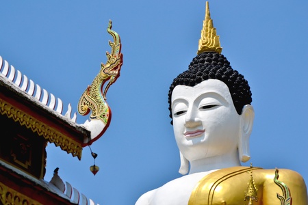 Buddha Image With Blue Sky  Of Thailandの写真素材