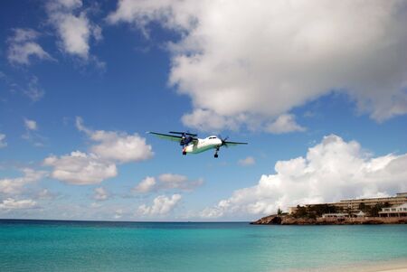 Plane landing at Maho Beach Saint Martinの写真素材