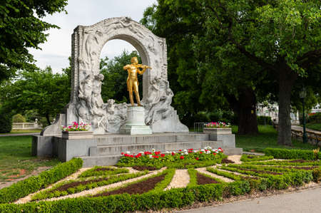 The monument of Johann Strauss in Vienna, cloudy day in springのeditorial素材