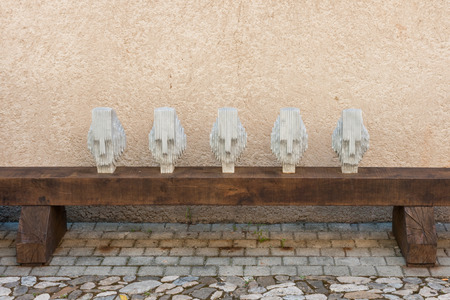 The head statue on the seat.の写真素材