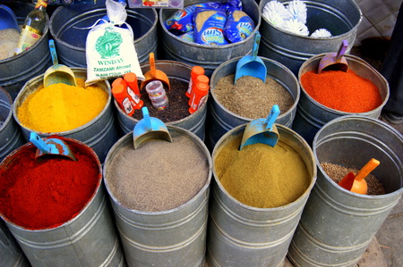 Spices on the market of Pes (Morocco)のeditorial素材