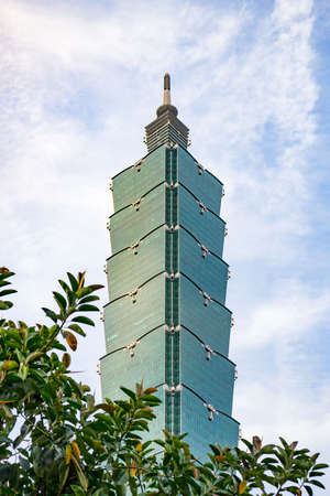 TAIPEI, TAIWAN - March 03, 2016 : Taipei 101 . The building ranked worlds tallest from 2004 until 2010.のeditorial素材