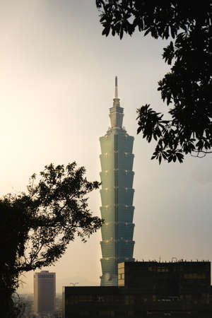 TAIPEI, TAIWAN - March 04, 2016 : Taipei 101 . The building ranked worlds tallest from 2004 until 2010.のeditorial素材