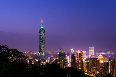 TAIPEI, TAIWAN - March 04, 2016 : Taipei 101 . The building ranked worlds tallest from 2004 until 2010.のeditorial素材