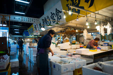 Tokyo, Japan - February 17, 2017 : Tsukiji Fish Market. The market is one of biggest fish market in the world.のeditorial素材