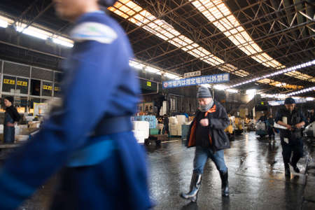 Tokyo, Japan - February 17, 2017 : Tsukiji Fish Market. The market is one of biggest fish market in the world.のeditorial素材