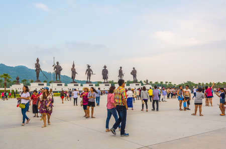 Hua Hin, THAILAND - October 24,2015: Ratchapak Park and the statues of Seven king of thailand monument at  ratchapak royal public park,Hua hin Thailand.のeditorial素材