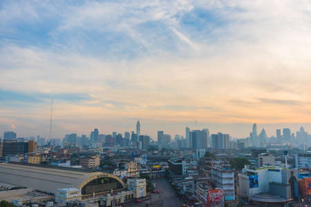 BANGKOK, THAILAND - OCT 19, 2017: high angle view of city and traffic close to Hua Lamphong, or Bangkok Train Station, is the main terminal to northern, eastern, northeastern and southern Thailand.のeditorial素材