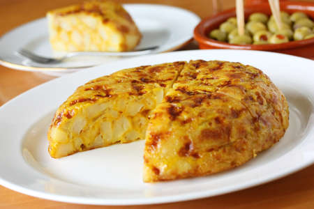 tortilla, spanish omelet, spanish omelette, spanish cuisineの写真素材