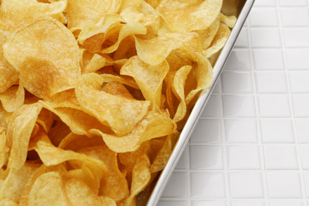 homemade potato chips (crisps)の写真素材