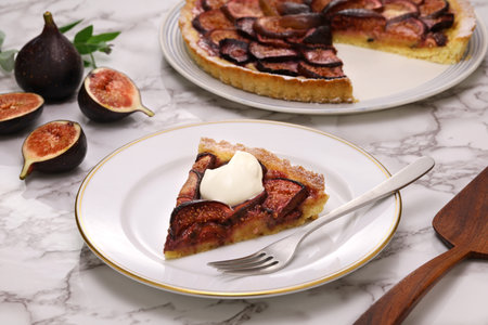 baked black fig tart, French dessertの写真素材