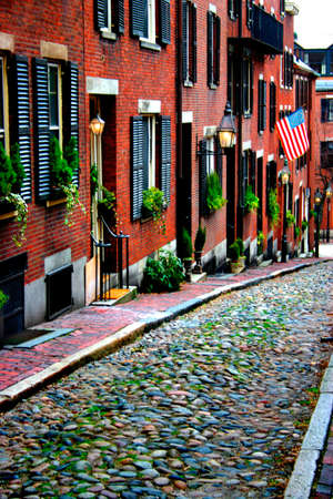 Beacon Hill is a fascinating, early 19th century neighborhood with narrow streets. The row houses are nearly all in brick in Federal, Victorian and Georgian styles. This National Historic District is exceptionally well-preserved, with well maintained housの写真素材