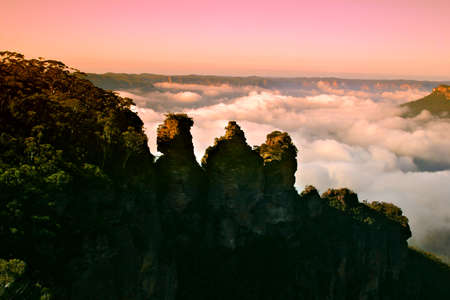 The Three Sisters are famous rock formation in the Blue Mountains of New South Wales, Australia
の写真素材