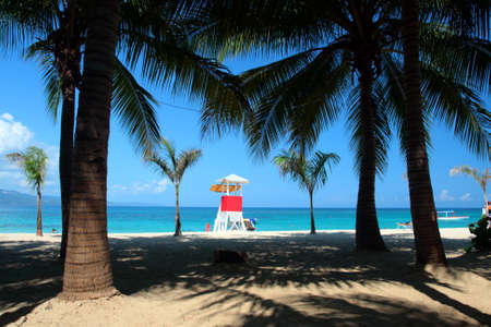 "Montego Bay (also known as Doctor's Cave Bathing Club) has been one of the most famous beaches in Jamaica for nearly a century. 
"
の写真素材